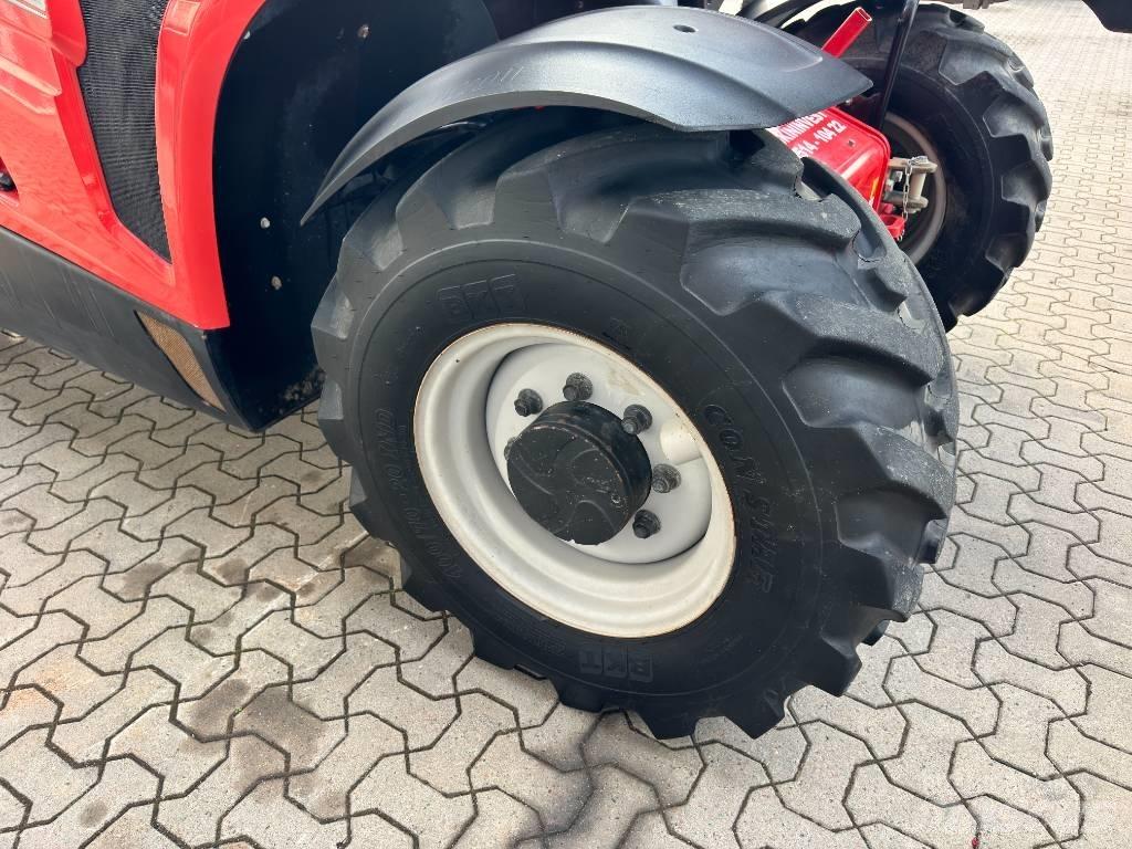 Manitou 730 テレスコーピックハンドラー