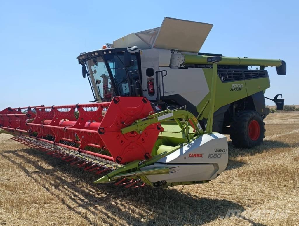 CLAAS Lexion 8700 コンバイン