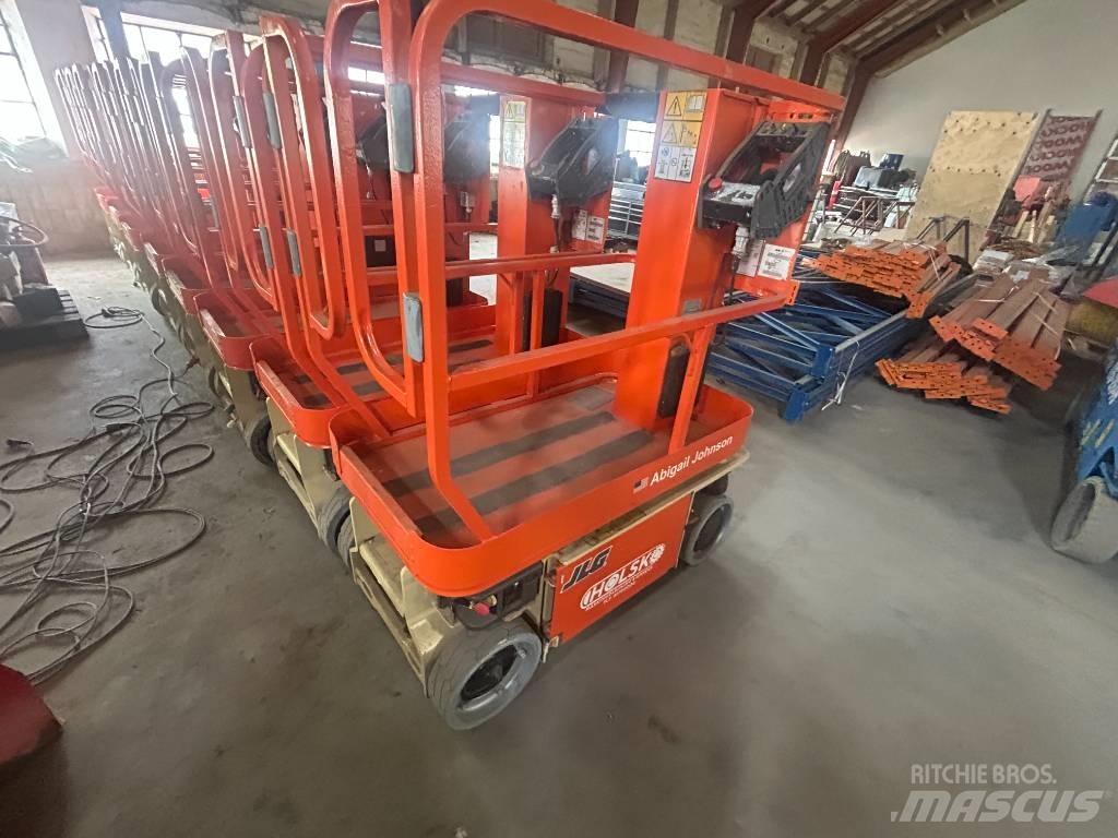 JLG 1230 ES 垂直昇降型リフト