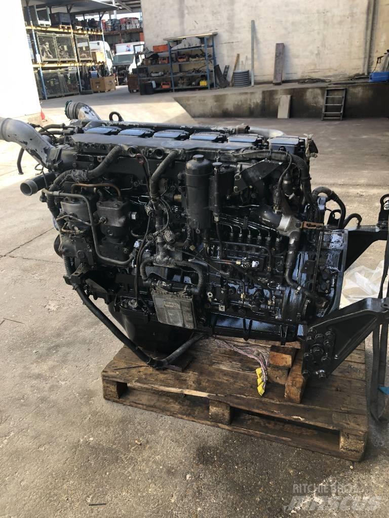MAN D 2866 LF エンジン
