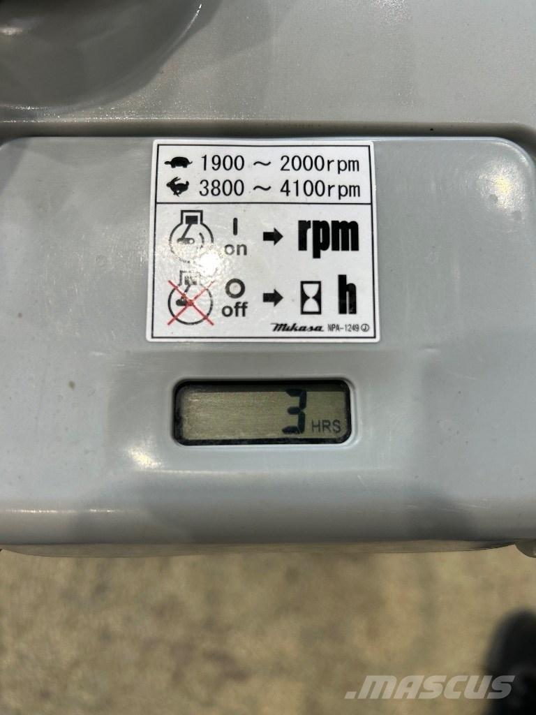 Mikasa MTX 50 タンパ/転圧バイブレータ