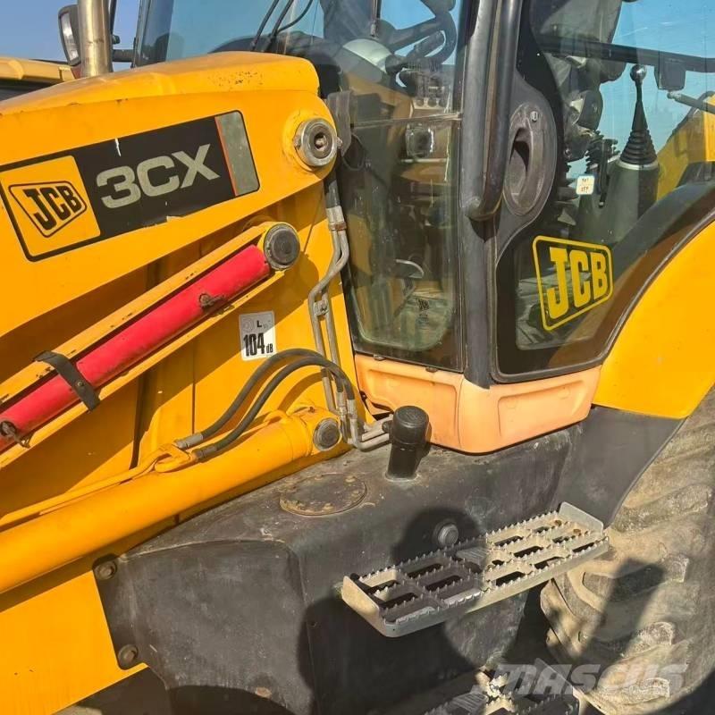 JCB 3 CX バックホーローダー