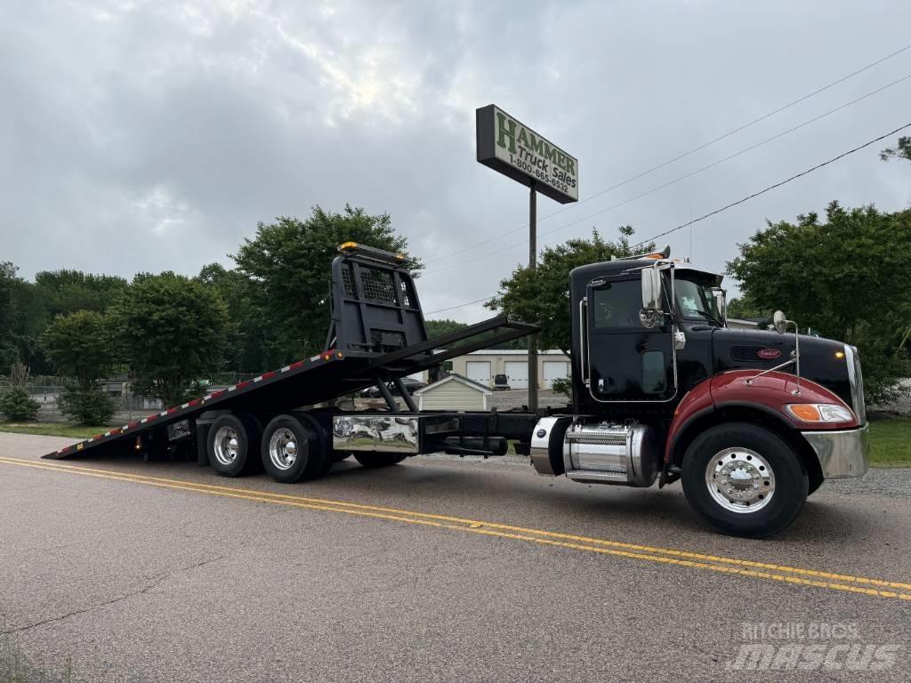 Peterbilt 348 レッカー車