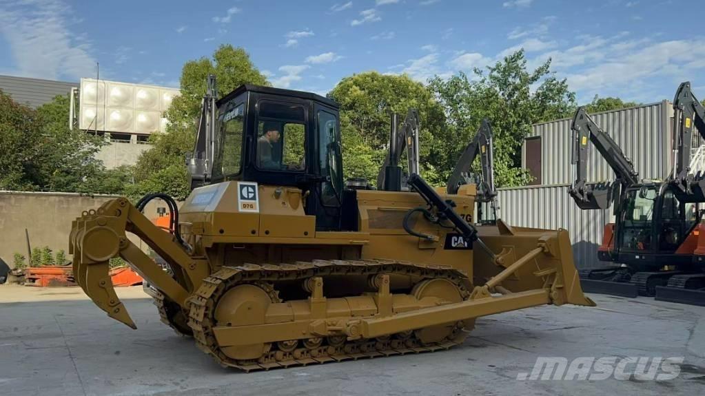 CAT D7G ブルドーザー