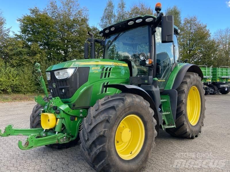John Deere 6130 R トラクター