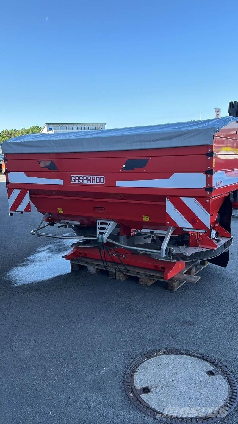 Maschio Primo EW ミネラル散布機