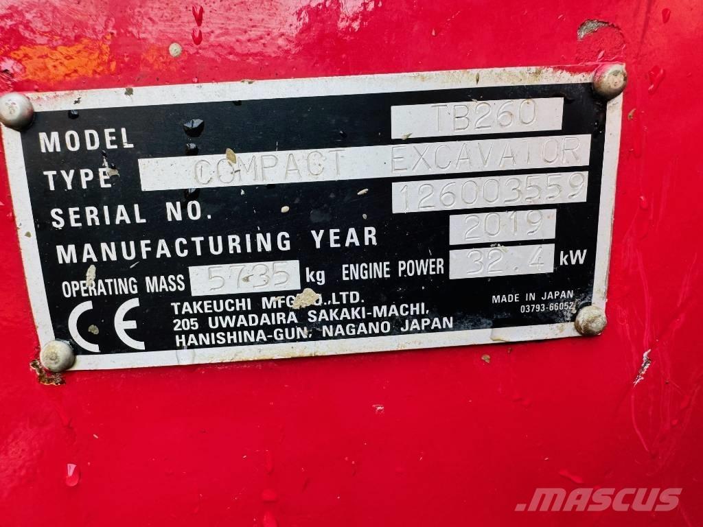 Takeuchi TB 260 ミニ油圧ショベル 7t以下（ミニユンボ・ミニディガー）