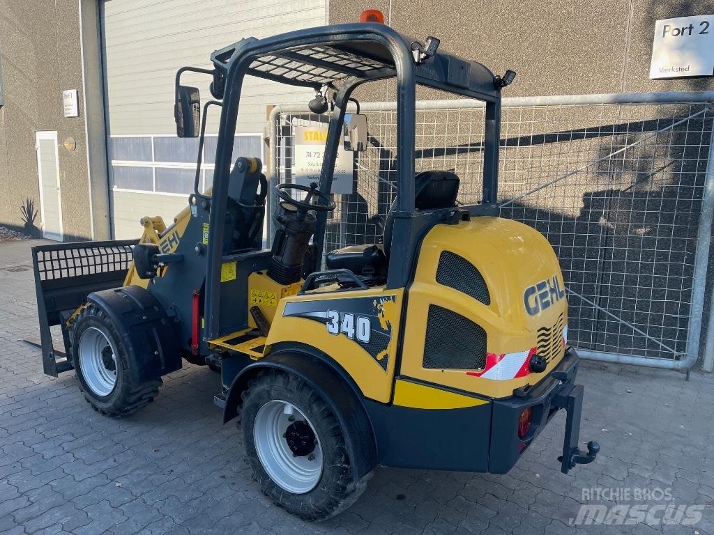 Gehl AL340 ミニローダー
