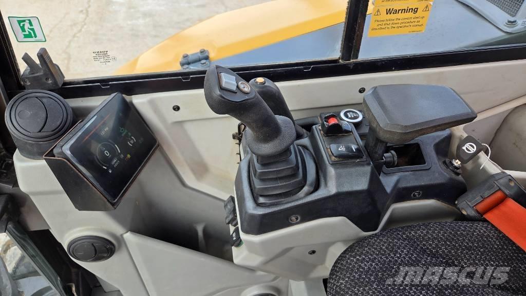 Volvo ECR 58 ミニ油圧ショベル 7t以下（ミニユンボ・ミニディガー）