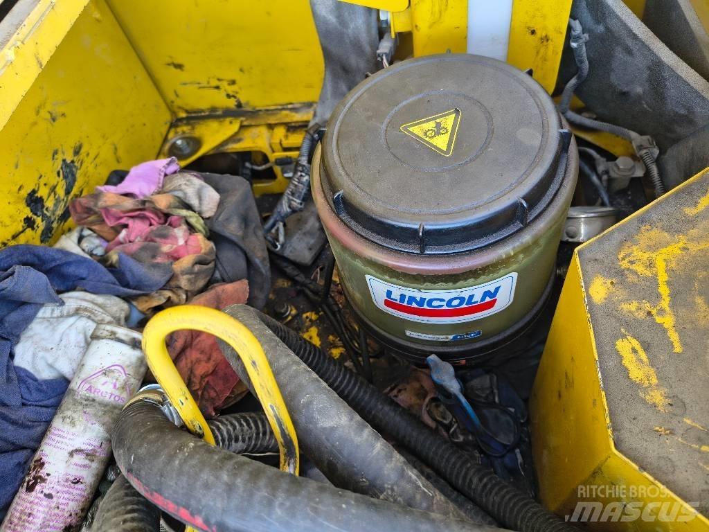 Komatsu PC 290LC-11 大型油圧ショベル12t以上（パワーショベル・ユンボ）