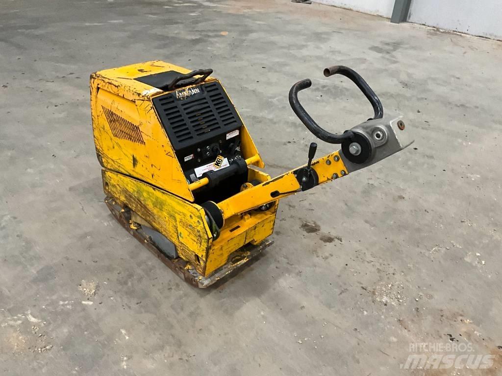 Ammann APR 5920 プレートコンパクター
