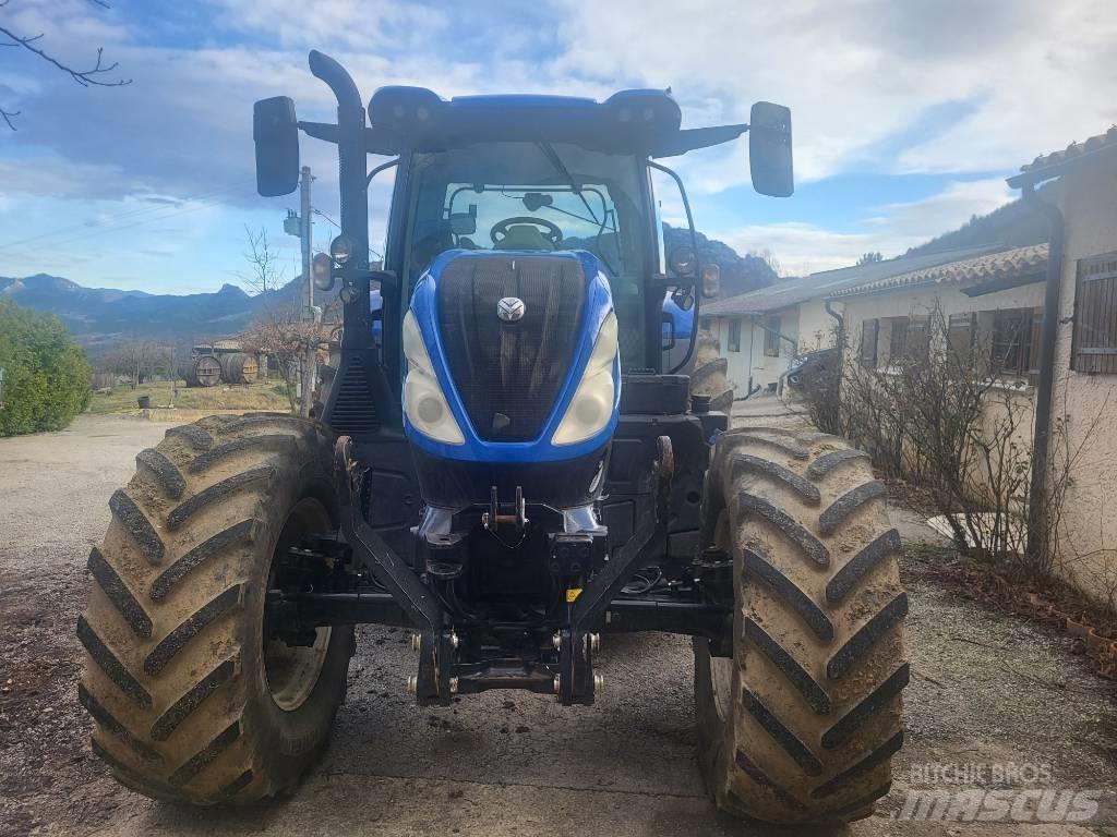 New Holland T 6.180 トラクター