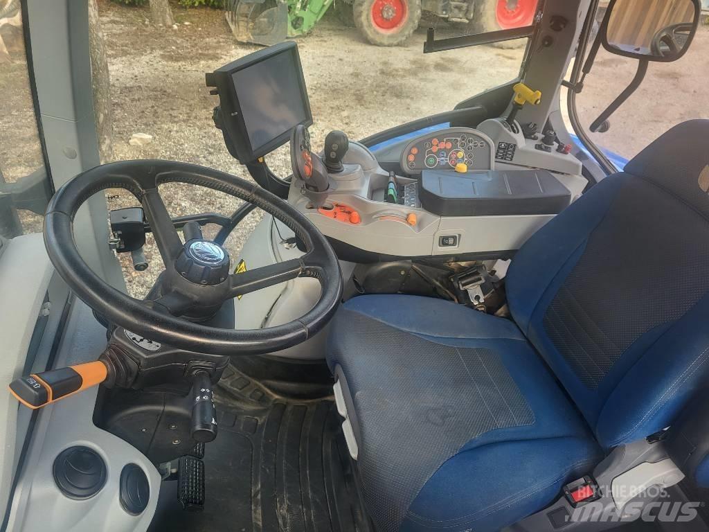 New Holland T 6.180 トラクター