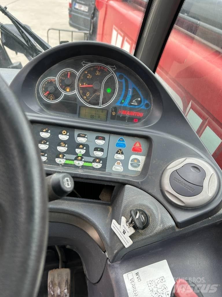 Manitou MT 1440 テレスコーピックハンドラー