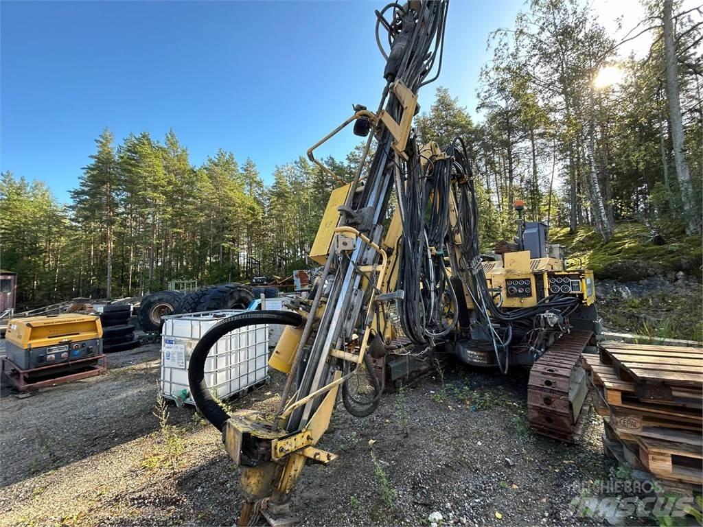 Atlas Copco Roc D3 サーフェイスドリルリグ
