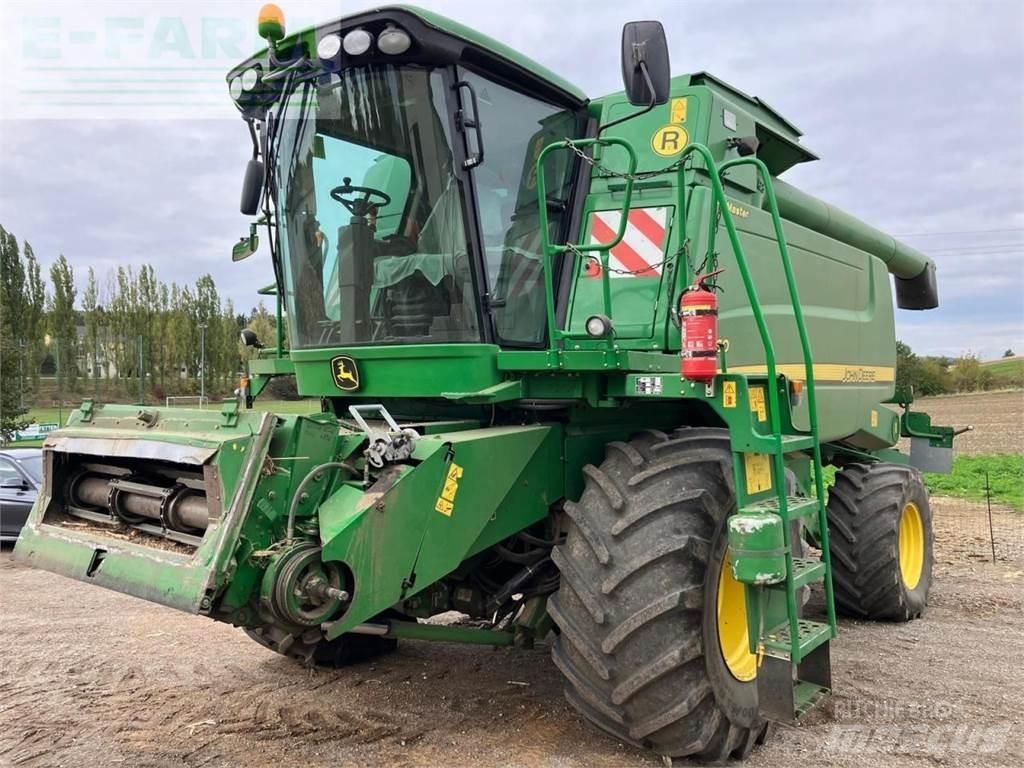 John Deere W660 HM コンバイン