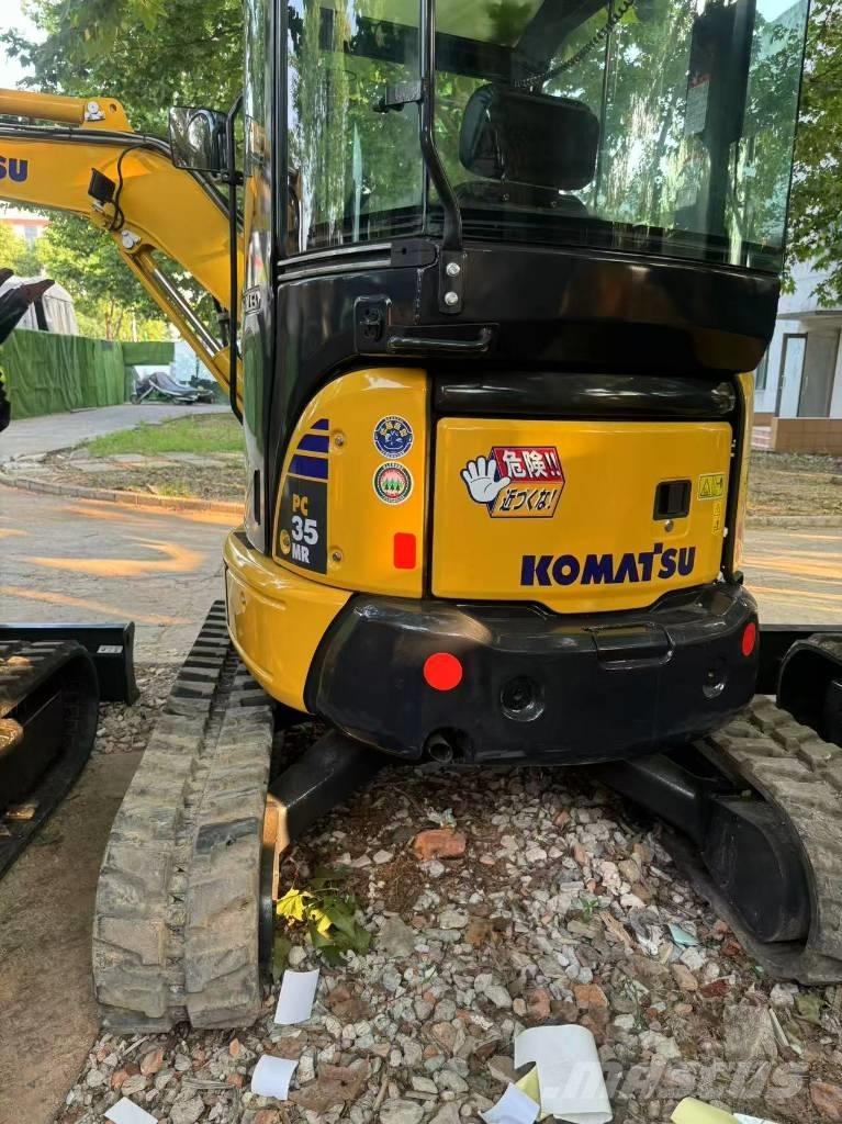 Komatsu PC 35 MR-3 ミニ油圧ショベル 7t以下（ミニユンボ・ミニディガー）