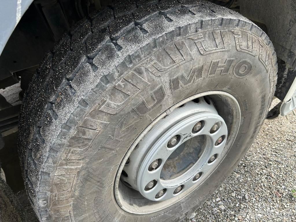 DAF XF 510 FTT 6x4 中古トラクターヘッド | トレーラーヘッド
