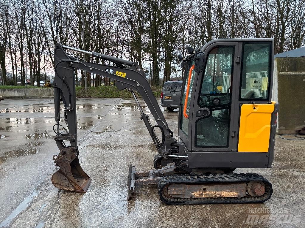 Volvo EC 20 E ミニ油圧ショベル 7t以下（ミニユンボ・ミニディガー）