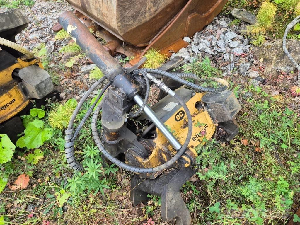 Engcon EC20 ローテーター