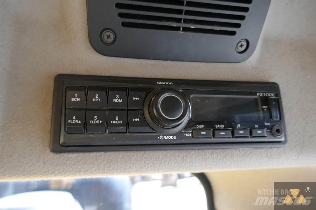 CAT 320FL 大型油圧ショベル12t以上（パワーショベル・ユンボ）