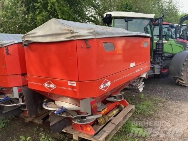 Kuhn Axis 30.1 ブームスプレイヤー