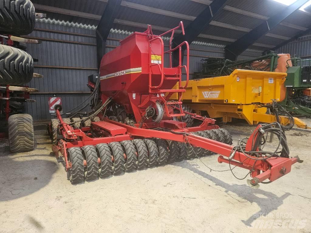 Horsch Pronto 4 DC コンビネーションドリル