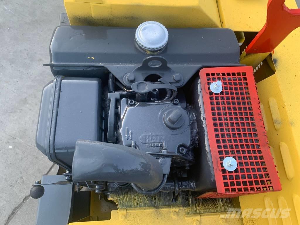 Benford MBR 71 振動ローラ