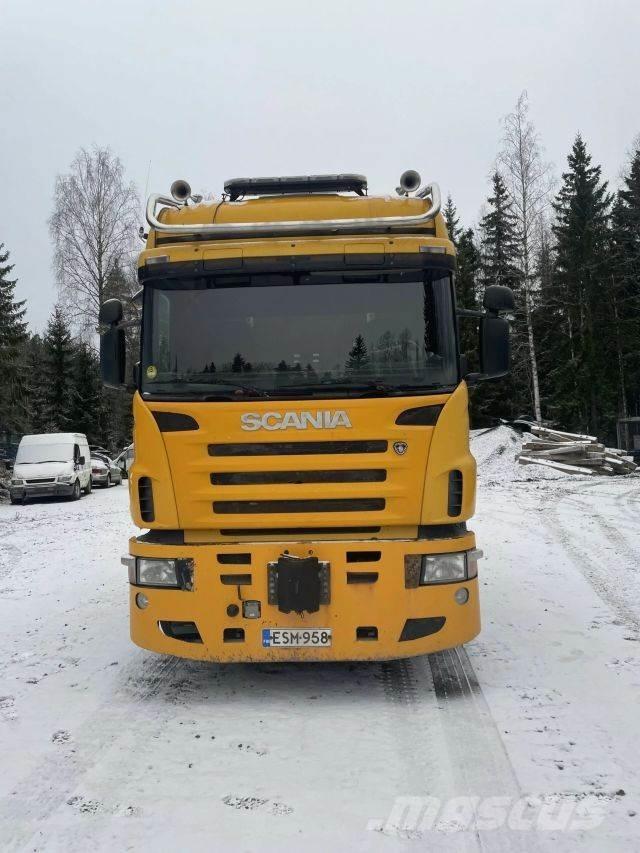 Scania R580 8x4/4 中古トラクターヘッド | トレーラーヘッド