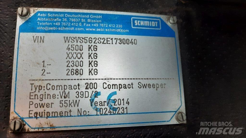 Schmidt Swingo 200 路面清掃機