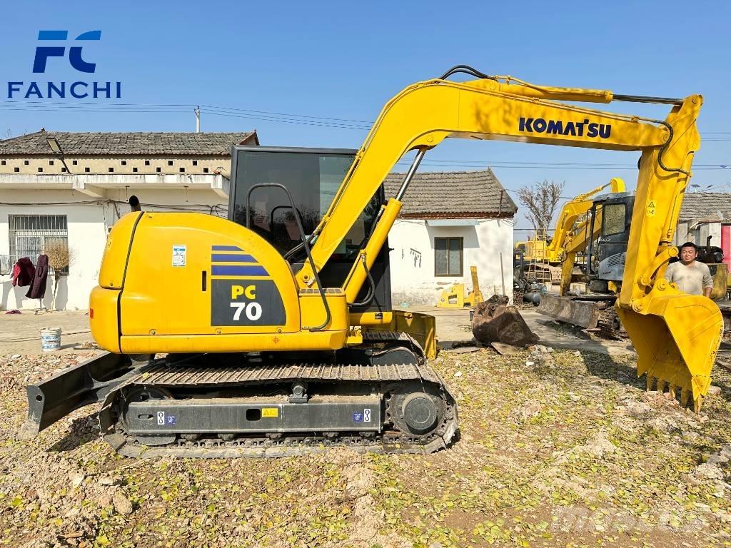 Komatsu PC 70 大型油圧ショベル12t以上（パワーショベル・ユンボ）