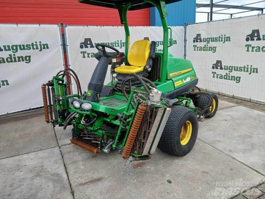 John Deere 8700 A 乗用・自走モア/芝刈り機