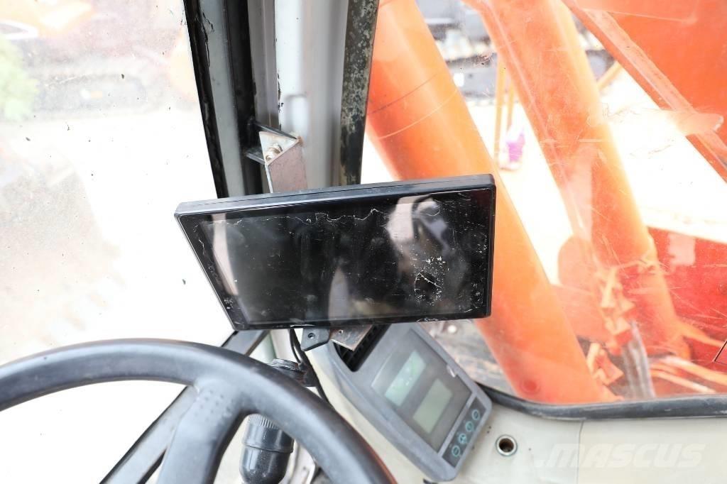 Doosan DH 150 W-7 ホイール式油圧ショベル（パワーショベル・ユンボ・バックホー）