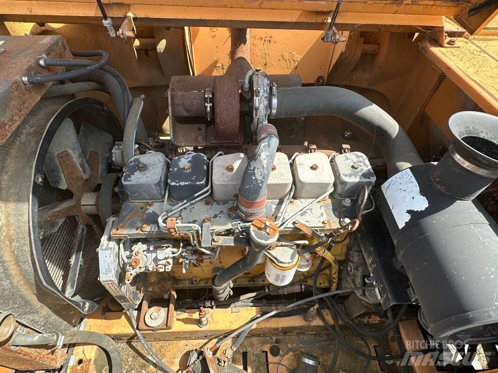 CASE 6T-590 ENGINE エンジン