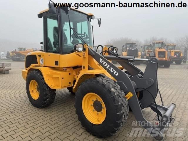 Volvo L 30 G ホイールローダー・タイヤショベル