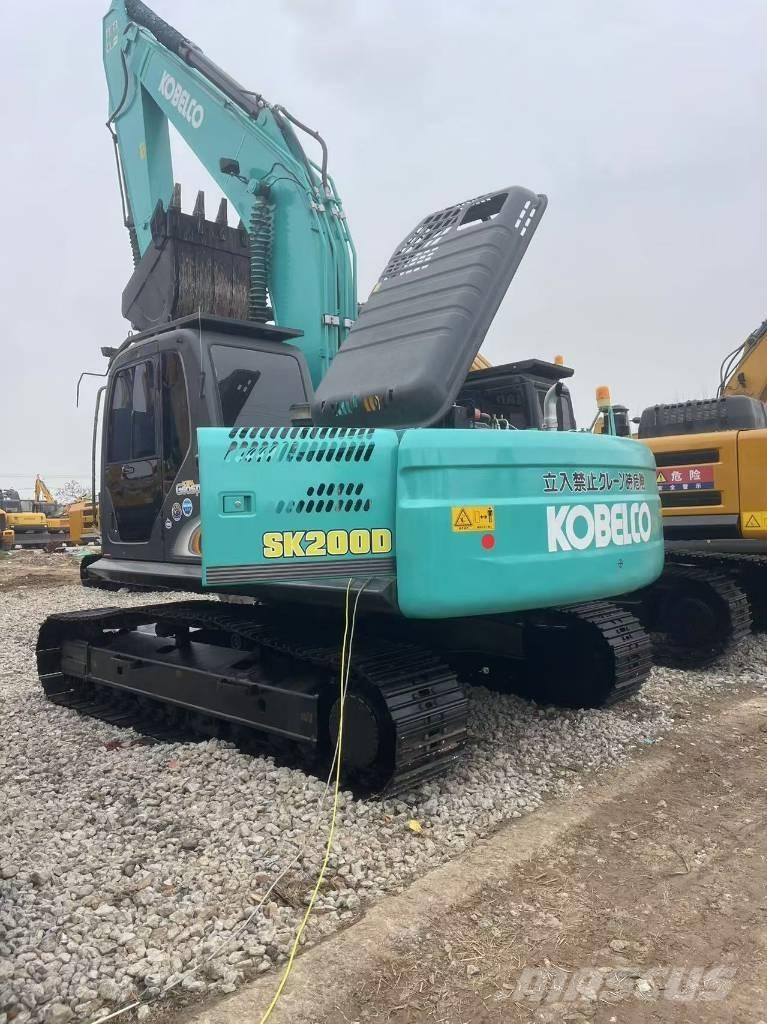 Kobelco SK 200 大型油圧ショベル12t以上（パワーショベル・ユンボ）