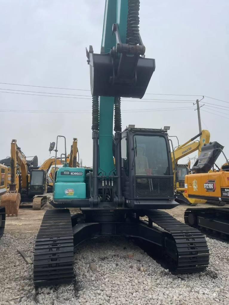 Kobelco SK 200 大型油圧ショベル12t以上（パワーショベル・ユンボ）