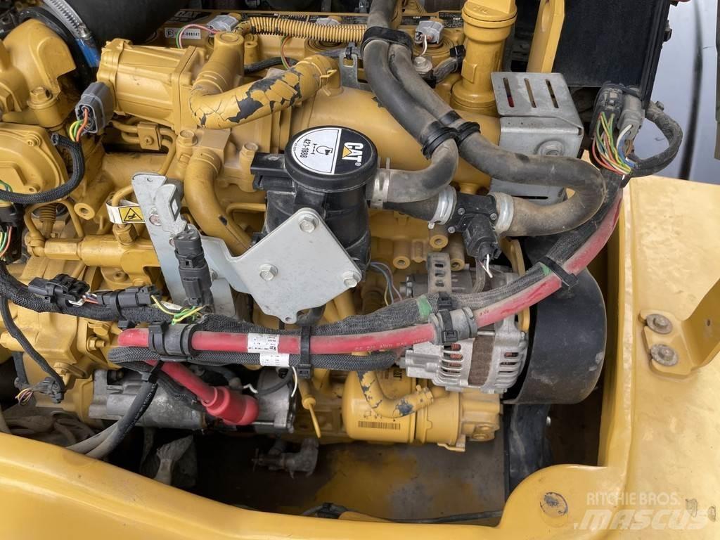 CAT 908M ホイールローダー・タイヤショベル