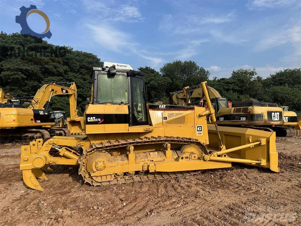 CAT D7G ブルドーザー