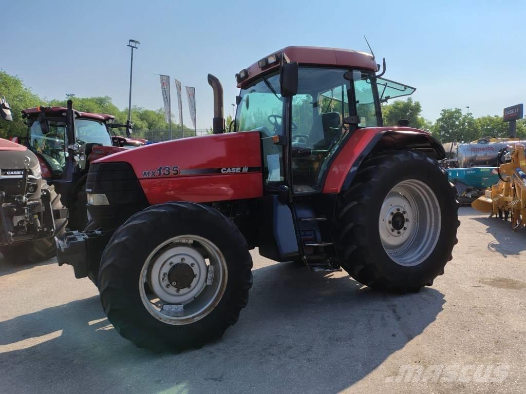 Case IH MX 135 トラクター