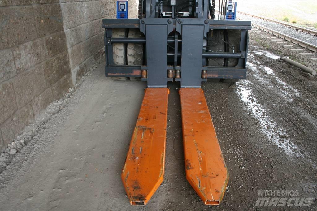 Kalmar DC 16-1200 ディーゼル・軽油