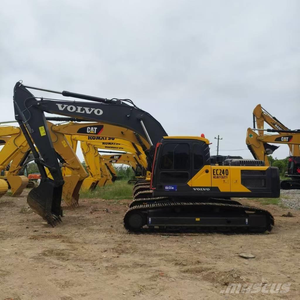 Volvo EC 240 大型油圧ショベル12t以上（パワーショベル・ユンボ）
