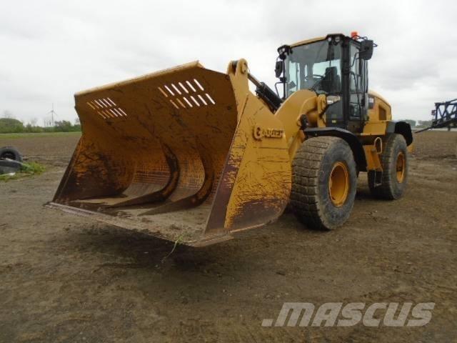 CAT 938M ホイールローダー・タイヤショベル