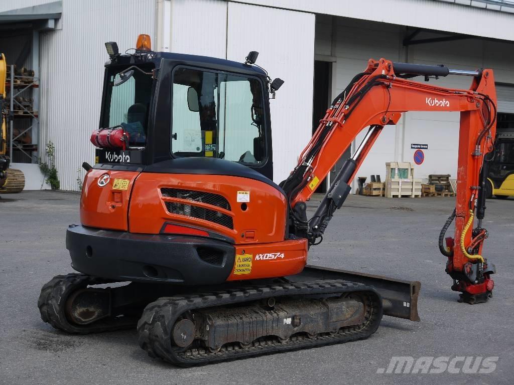 Kubota U 57-4 ミニ油圧ショベル 7t以下（ミニユンボ・ミニディガー）