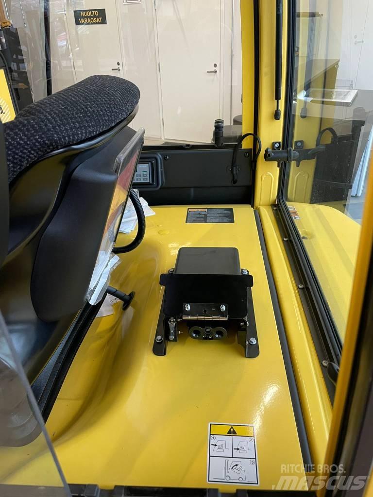 Hyster J 3.0 XN バッテリーフォークリフト