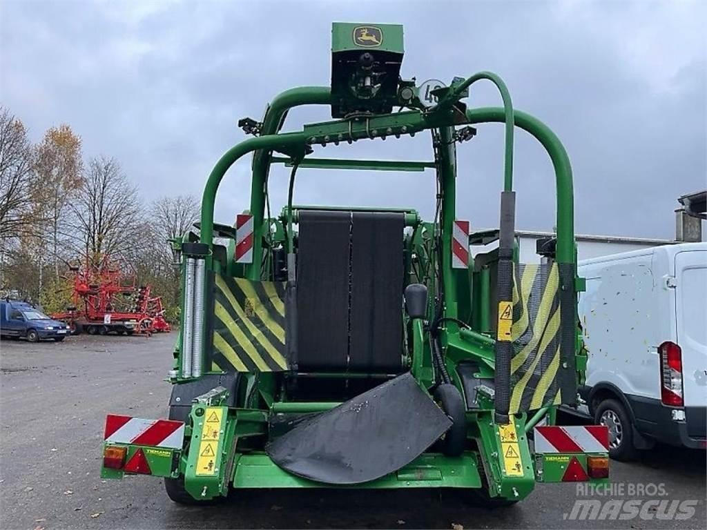 John Deere C451R ラウンドベーラー