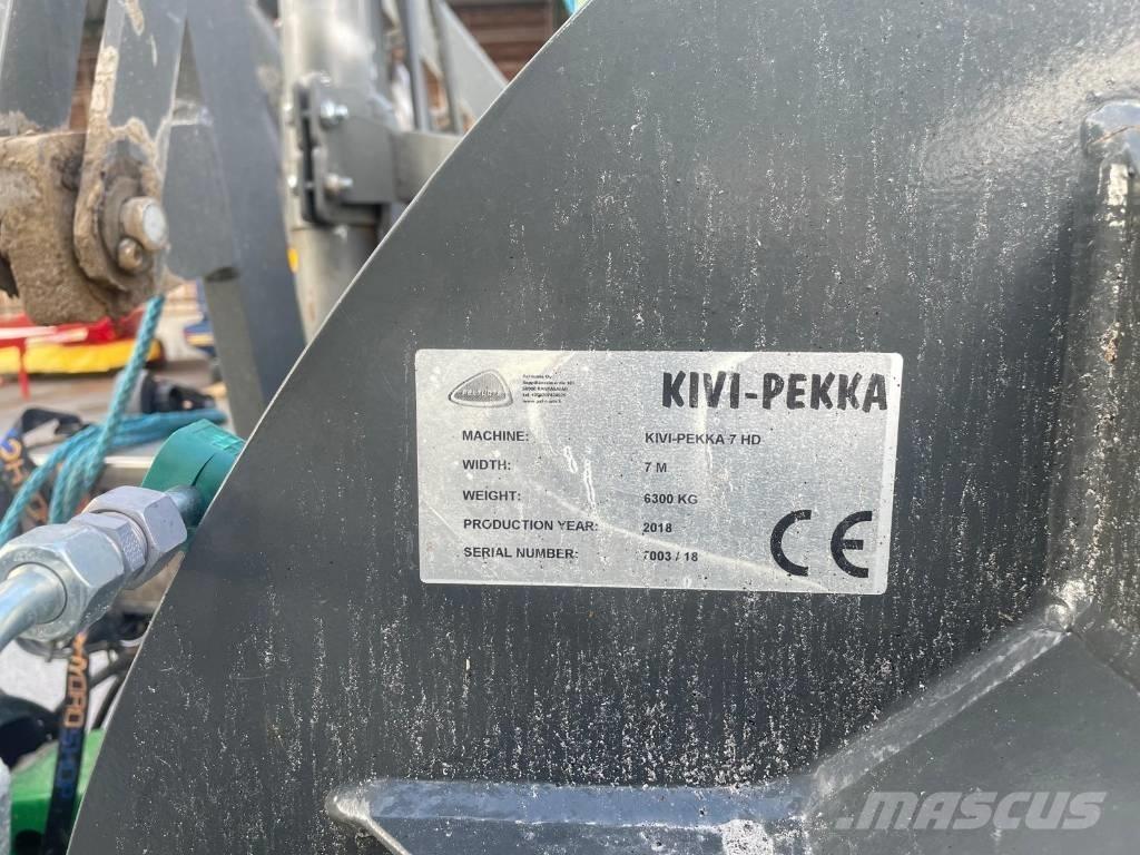Kivi-Pekka 7 HD 石磔除去機