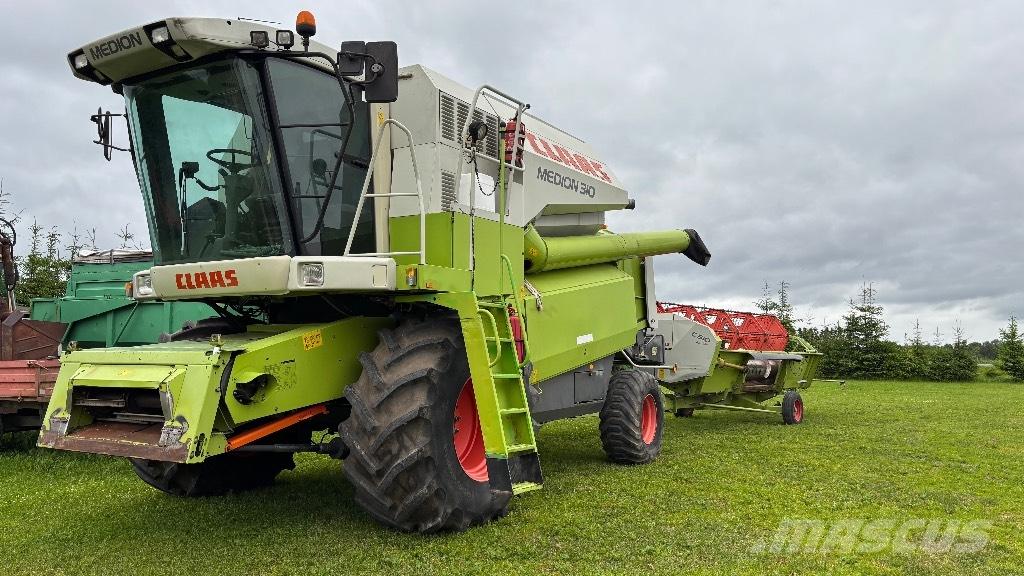 CLAAS Medion 310 コンバイン
