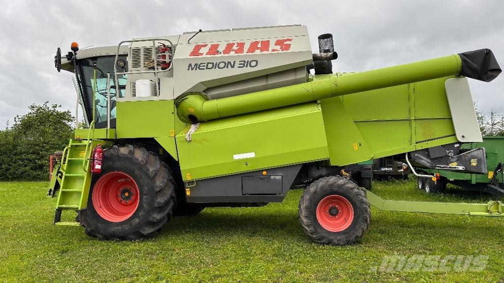 CLAAS Medion 310 コンバイン