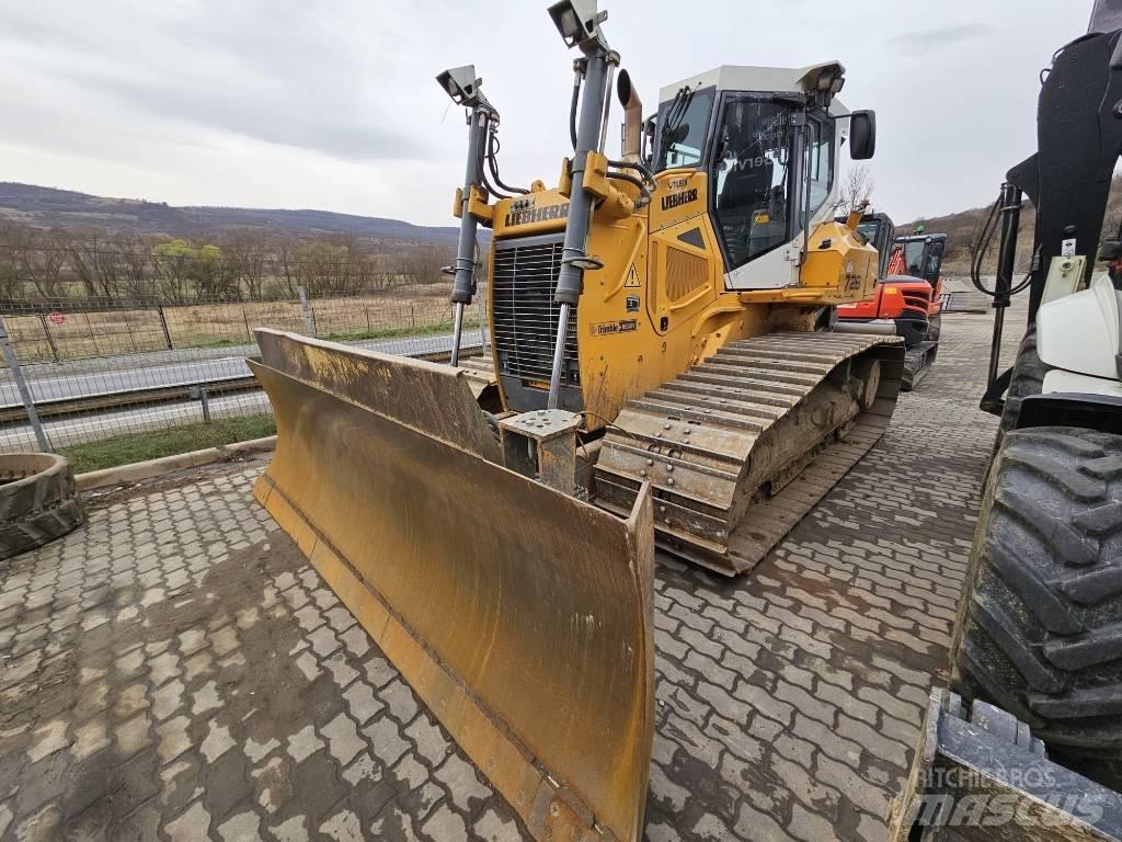 Liebherr PR 726 LGP ブルドーザー
